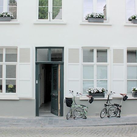 B&B Alphabet - Luxury Guesthouse&Art Gallery Bruges Extérieur photo