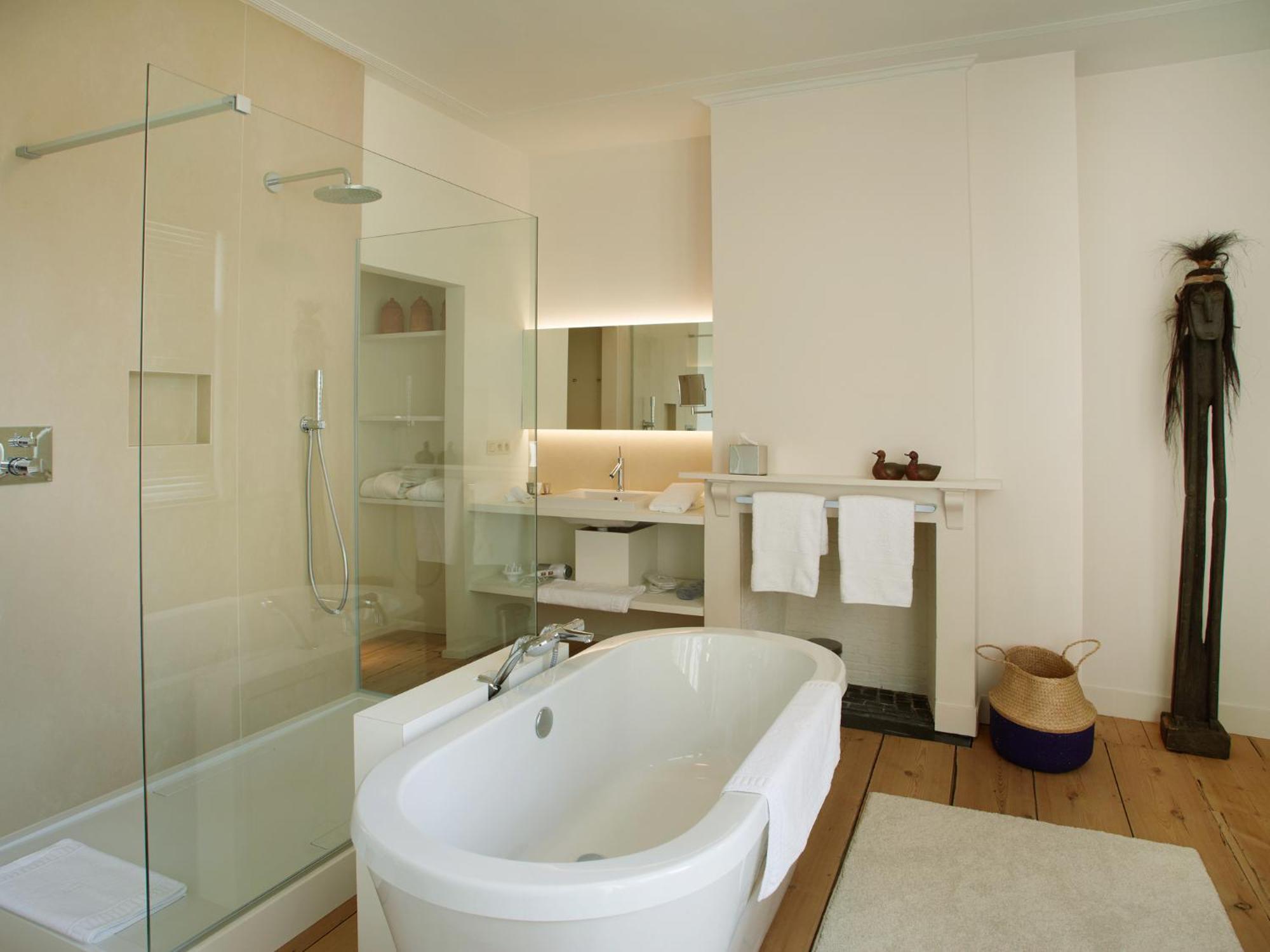 B&B Alphabet - Luxury Guesthouse&Art Gallery Bruges Extérieur photo